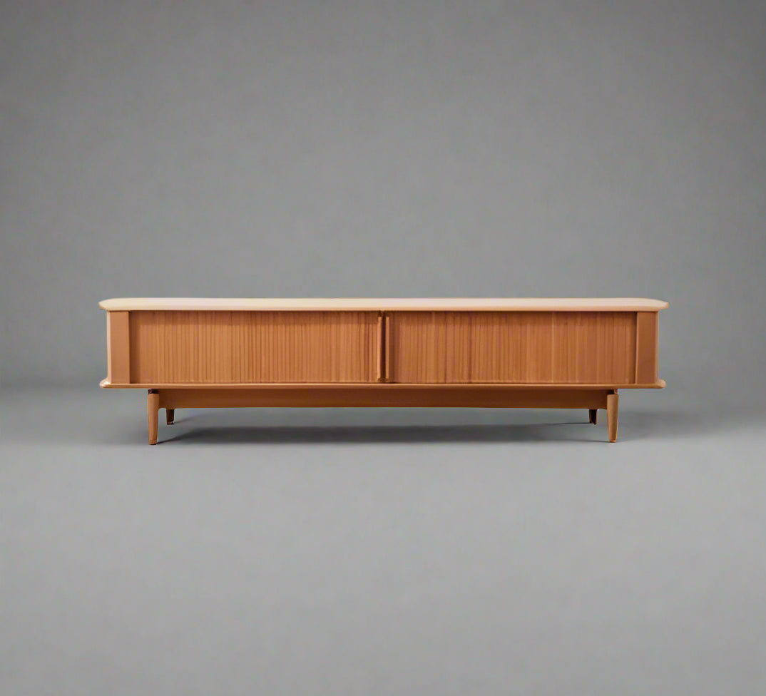 لوحة تلفزيون منزلقة مصنوعة يدويًا