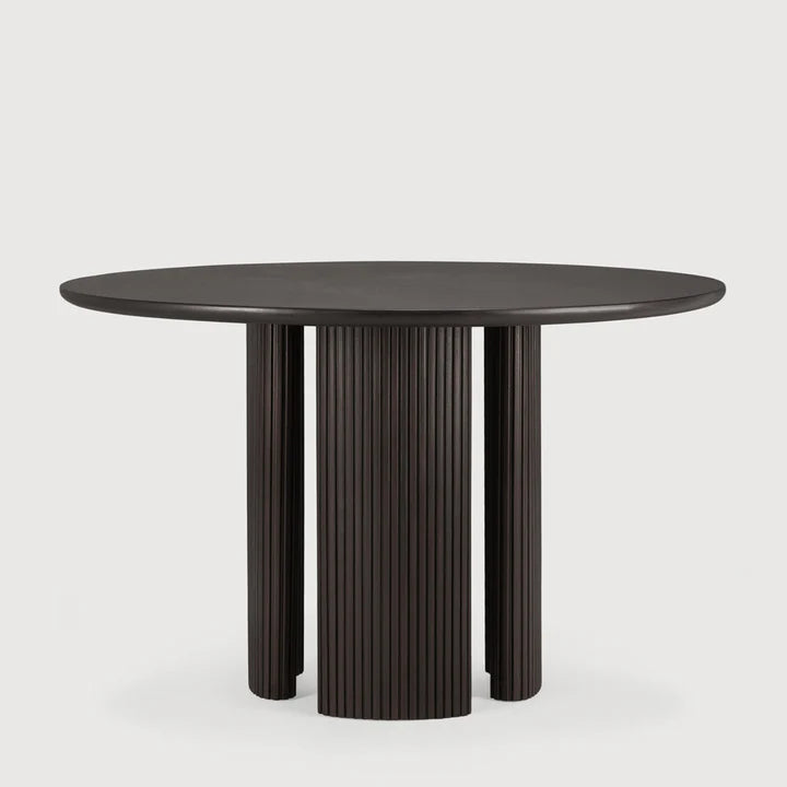 طاولة طعام أرفو