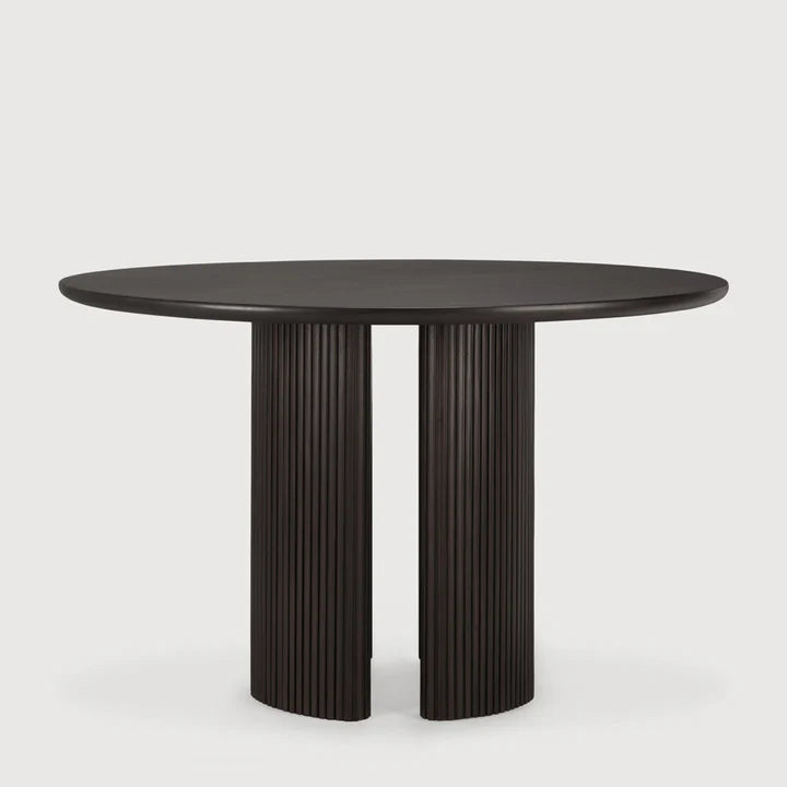 طاولة طعام أرفو