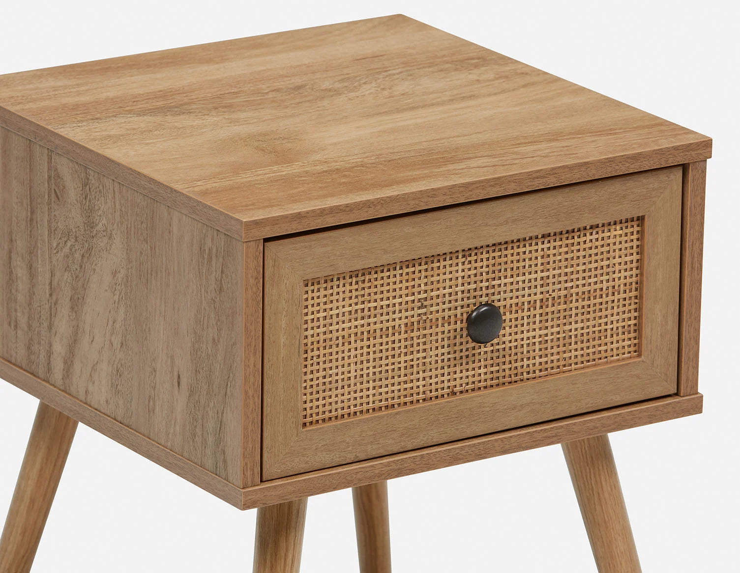 طاولة جانبية القاهرة