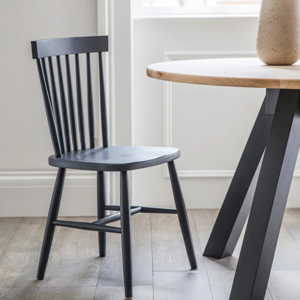 كراسي ذات ظهر كلاسيكي