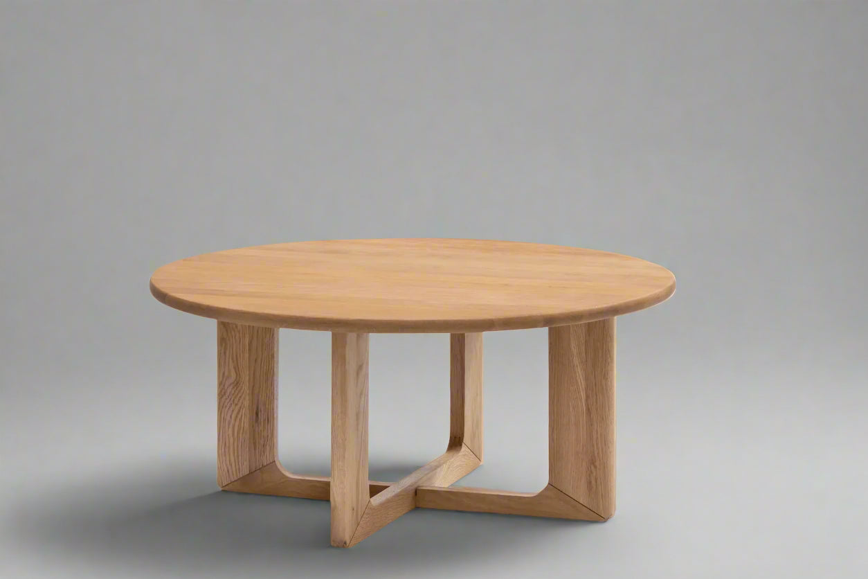 طاولة قهوة دائرية من إلمايرا