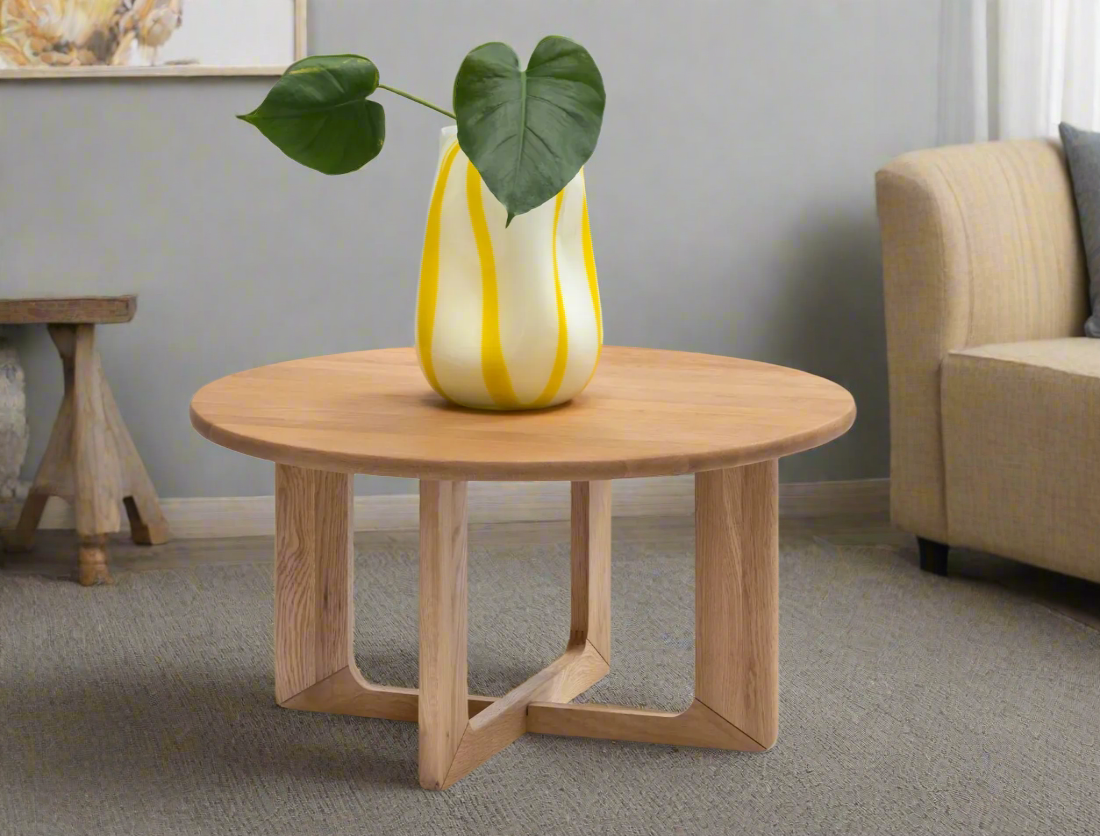 طاولة قهوة دائرية من إلمايرا