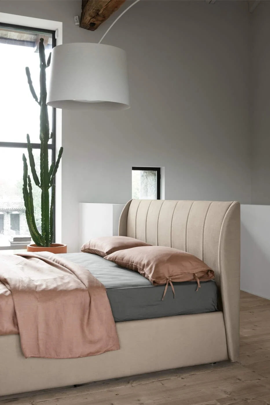 Fynel Solid Wood Bed