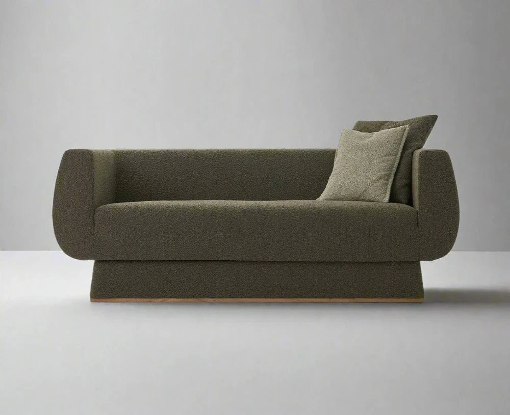 أريكة ليورا