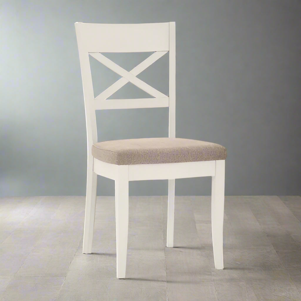 كرسي طعام لوسيا