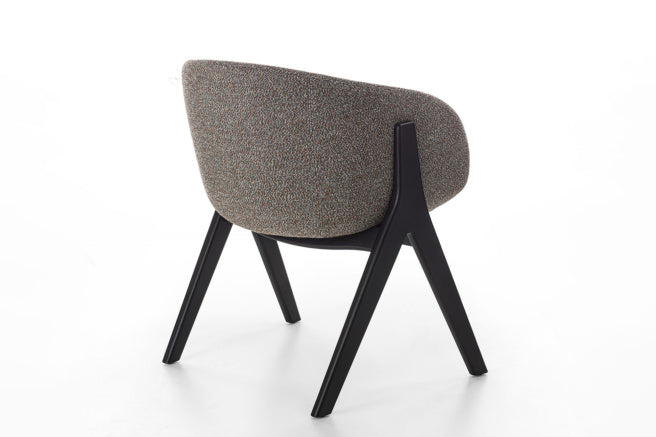 كرسي طعام ليرا