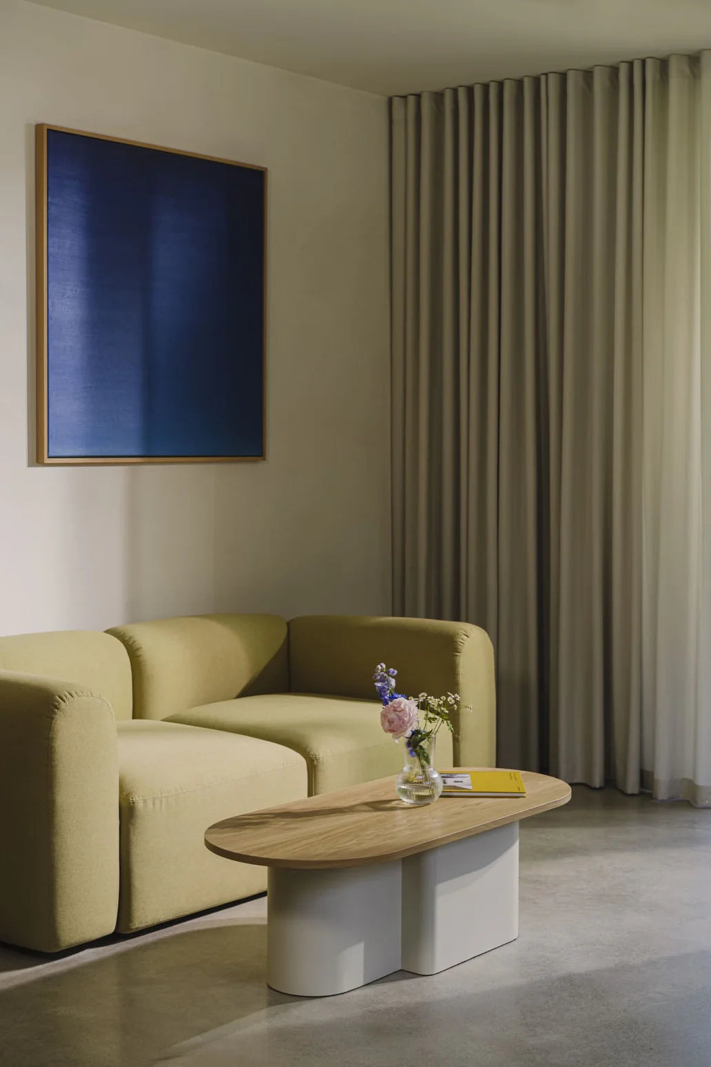 طاولة قهوة أوفالو