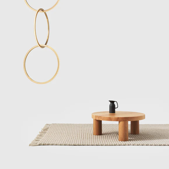 طاولة قهوة دائرية من كويرك