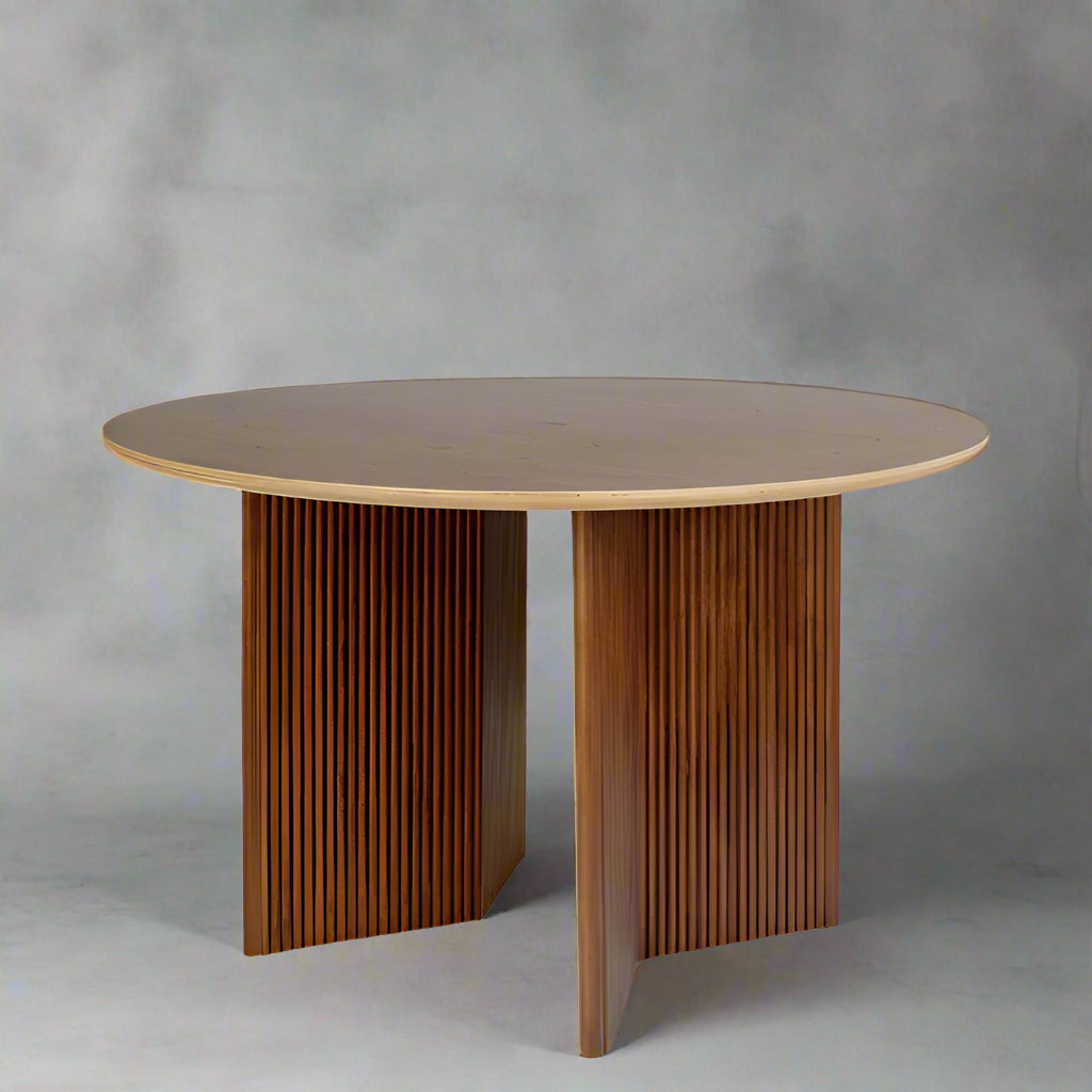 طاولة طعام سولارا