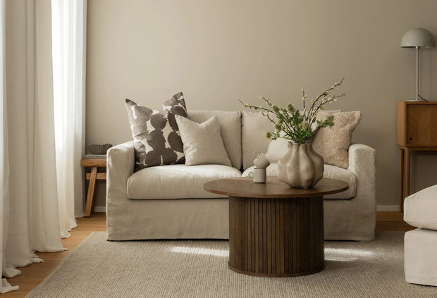 Coffee Table Size Guide: Height, Length and Distance From the Sofa