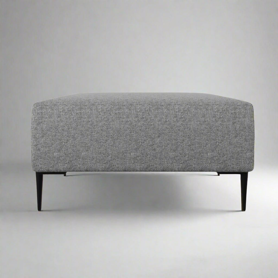 Atlas Pouf