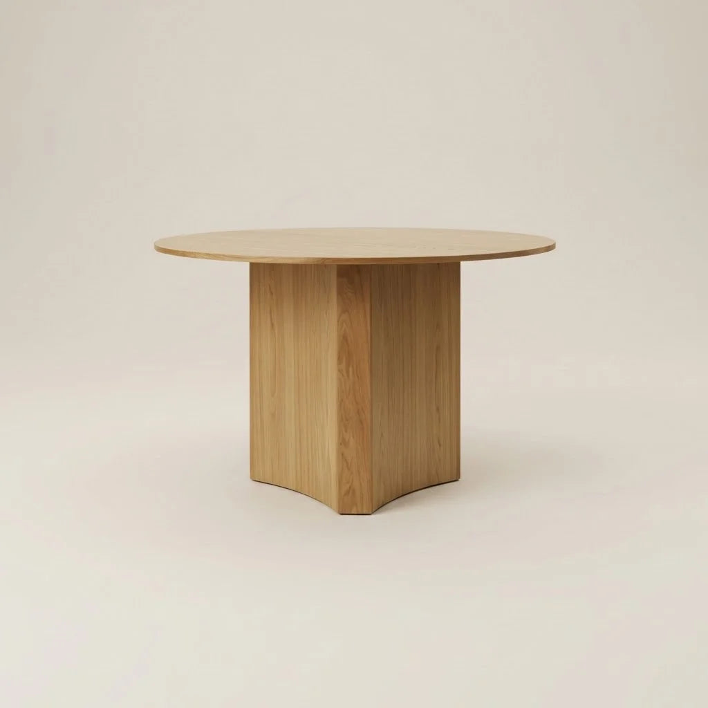 Avara Oak Round Dining Table – natural, front view