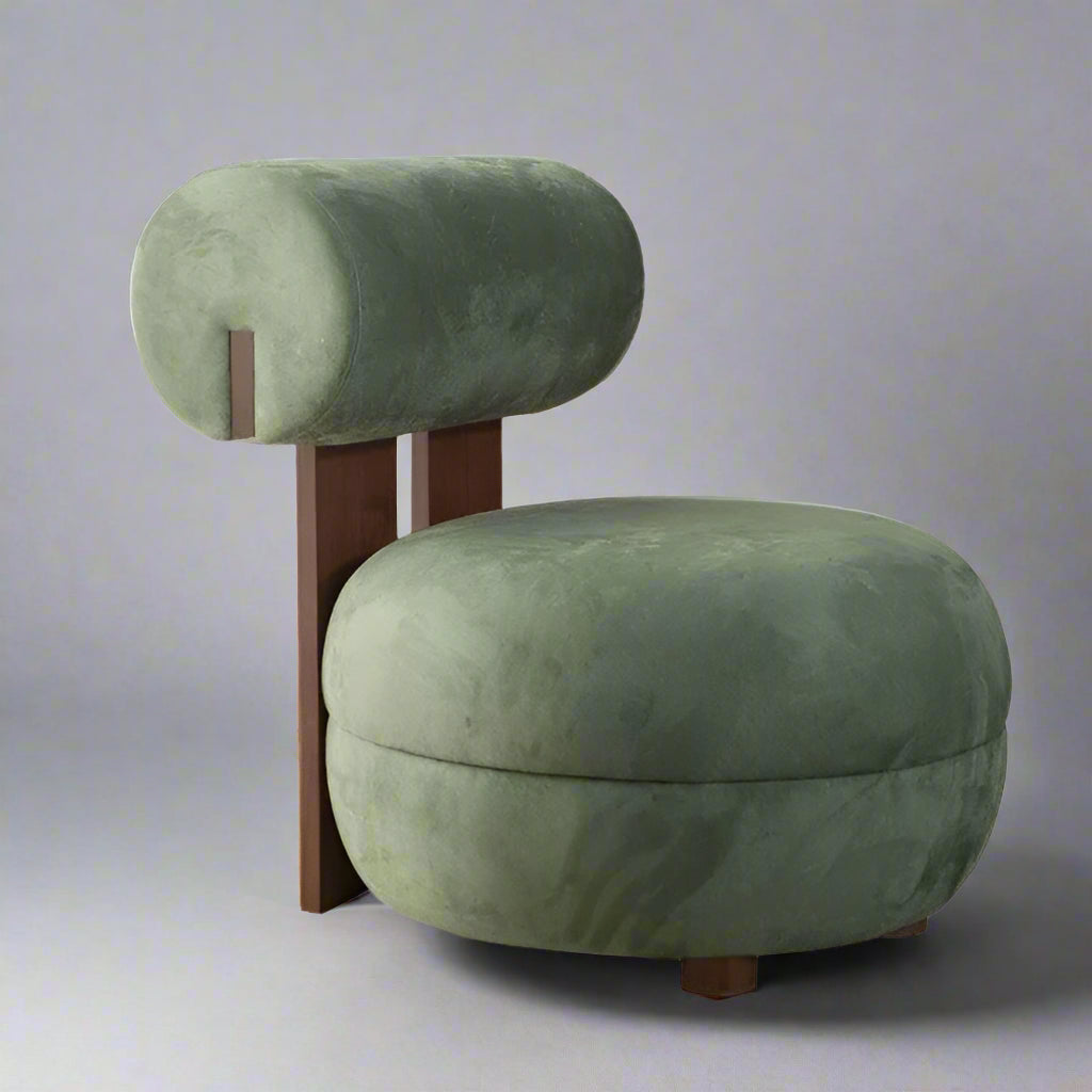 Lumora Lounge Chair