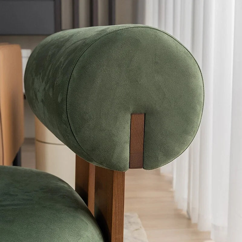 Lumora Lounge Chair