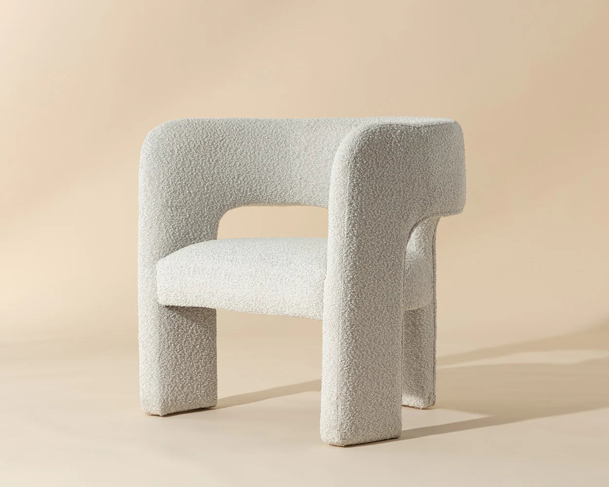 Niva Lounge Chair