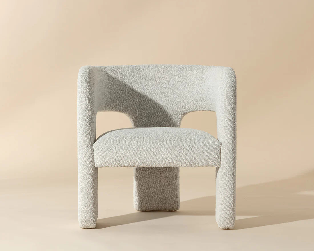 Niva Lounge Chair