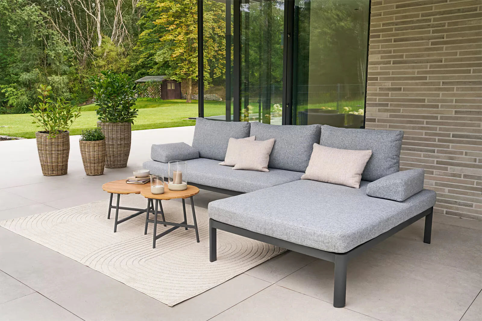 PebbleRest Solid Wood Outdoor Lounge Set