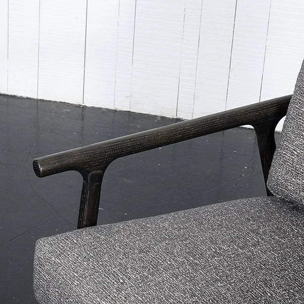 Voss Lounge Chair