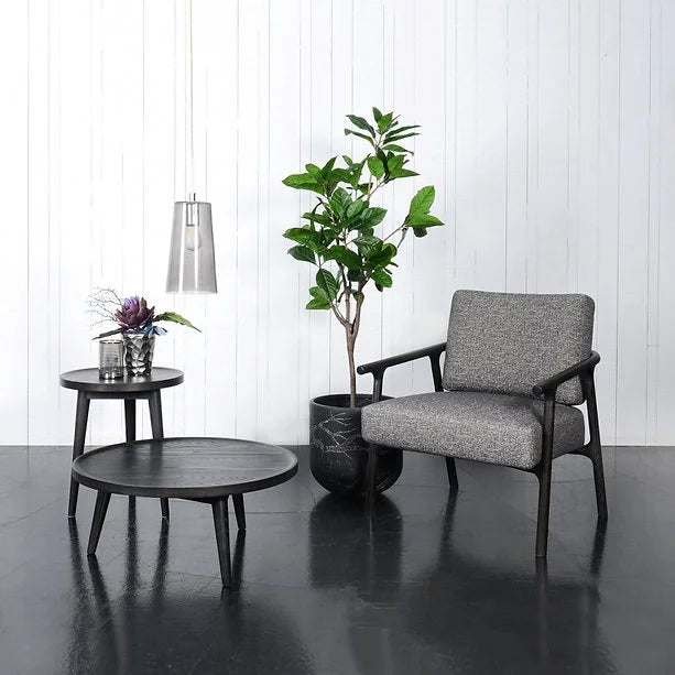 Voss Lounge Chair