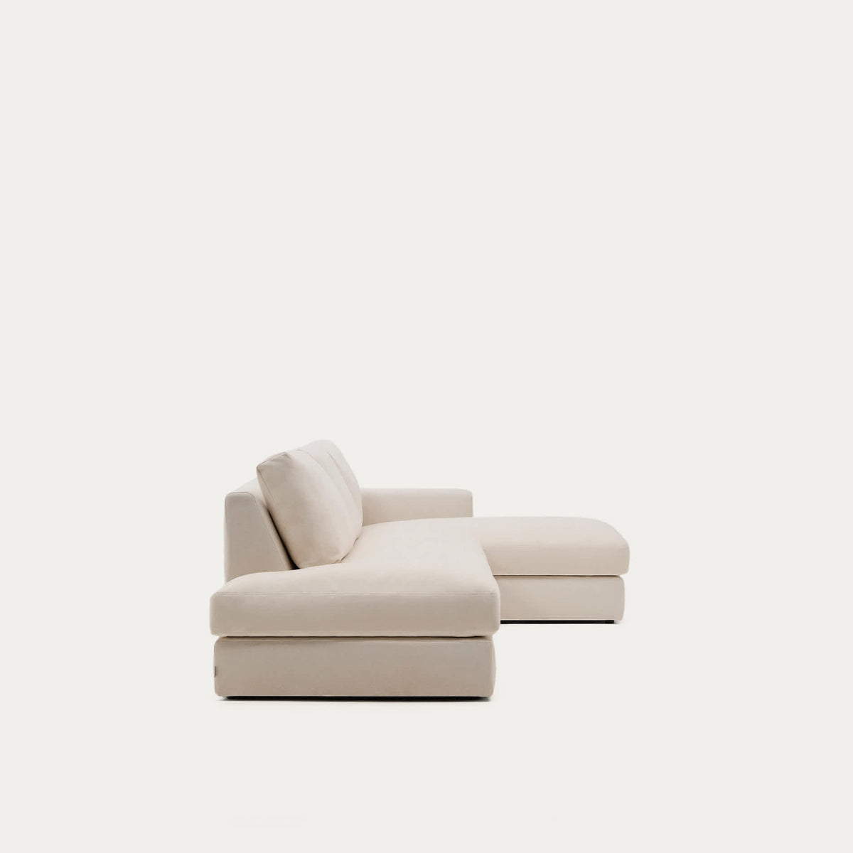 Vela L-shape sofa in ecru chenille, angled view